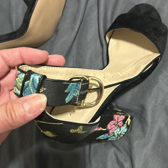 NEW” Suede shoes with Anna Fiel embroidery size 38 - Picture 4 of 4